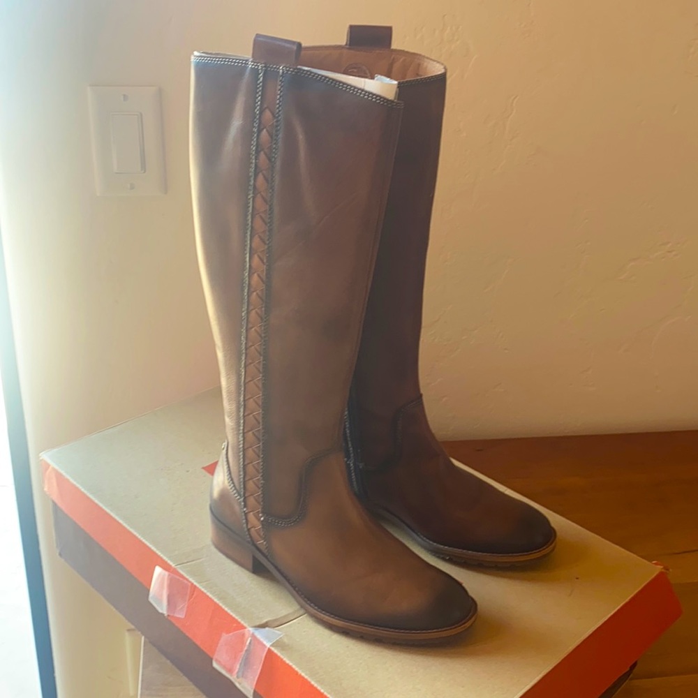 Pikolinos boots